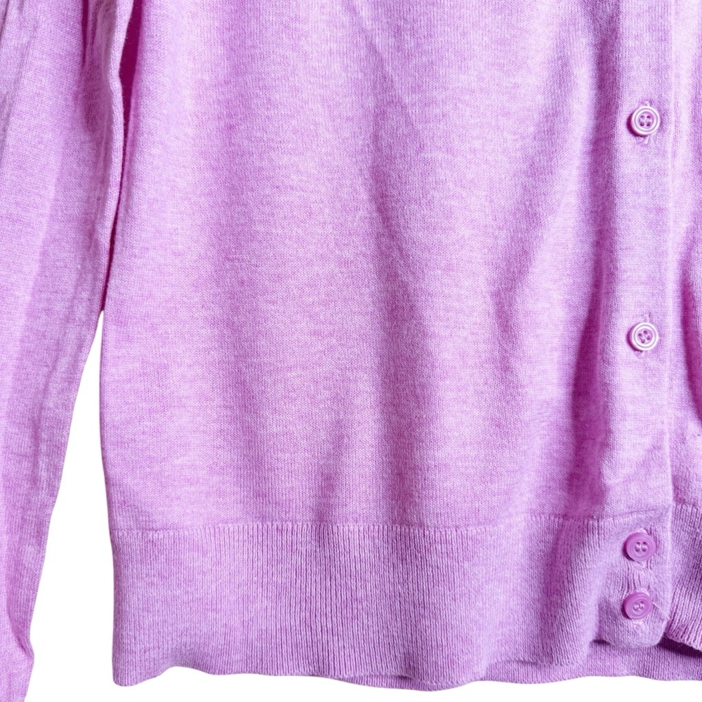 J. CREW NWT Classic Cotton Cardigan Sweater Size Medium in Heather Berry - Picture 7 of 9
